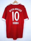 Bayern Munich 2009/2010 - Home (Robben #10)