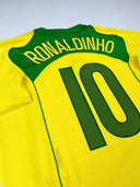 Brazil 2004 - Home (Ronaldinho #10)