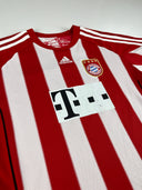Bayern Munich 2010/2011 - (Müller #25)