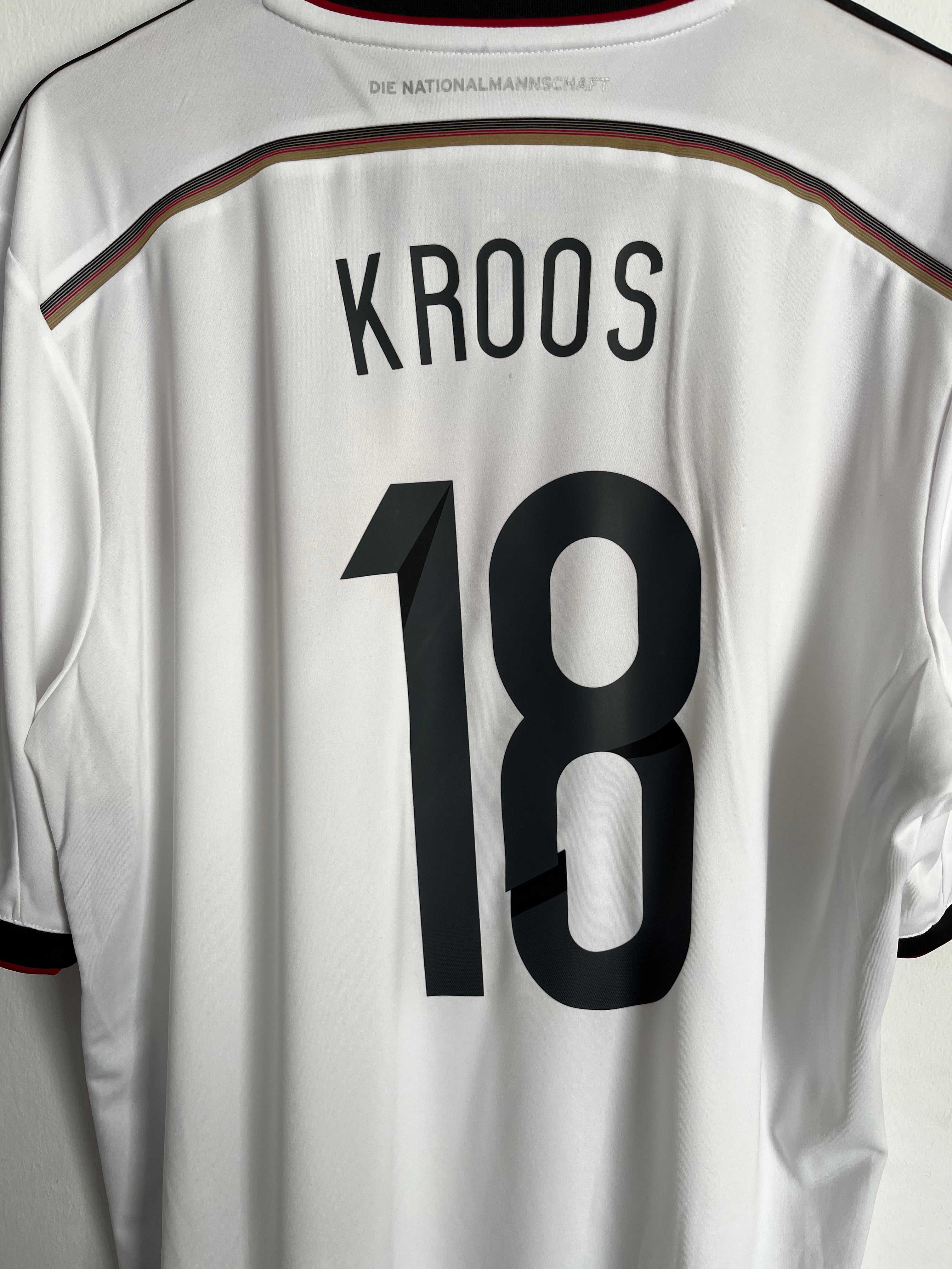 Allemagne Maillot Extérieur 2016/17 KROOS 18 Allemagne Maillot Extérieur 2016/17 KROOS 18